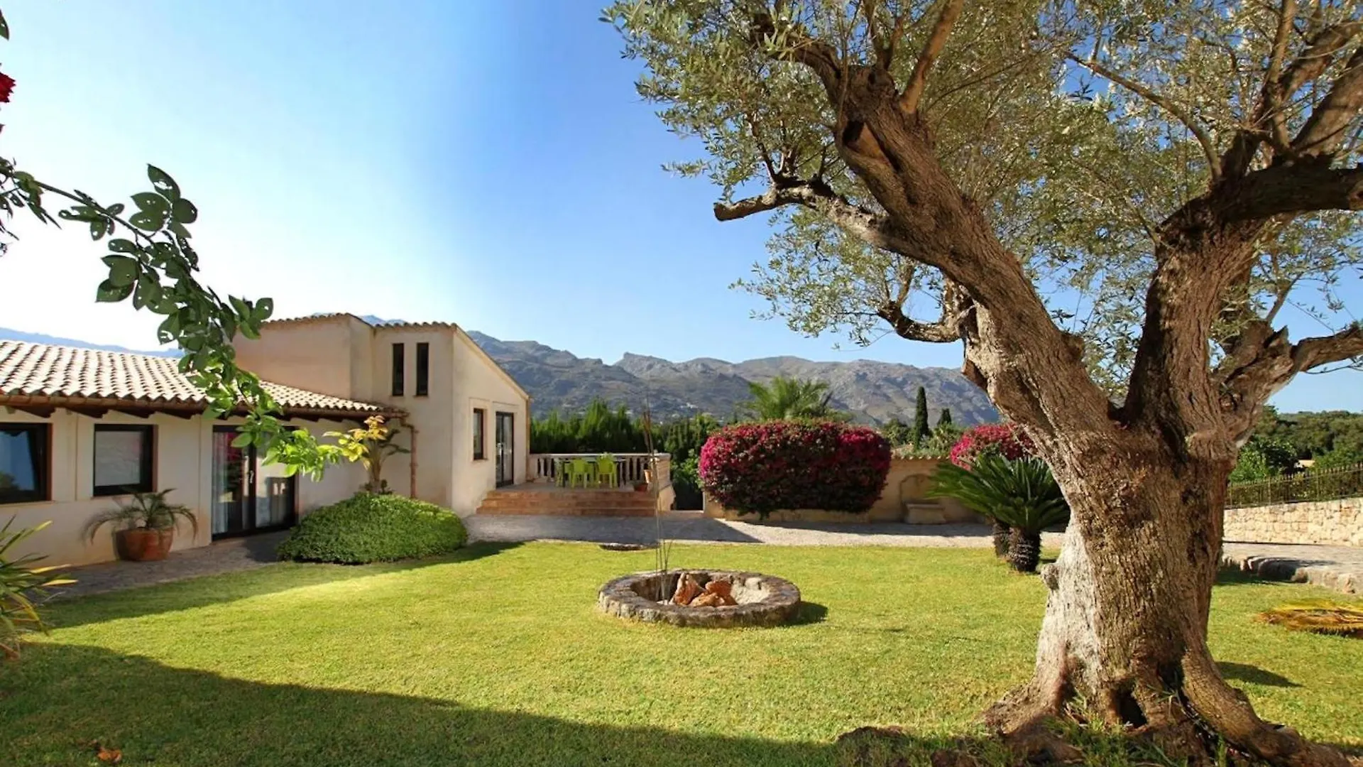 Ferienhaus Llop In Pollenca Mit Grill Und Garten Holiday home