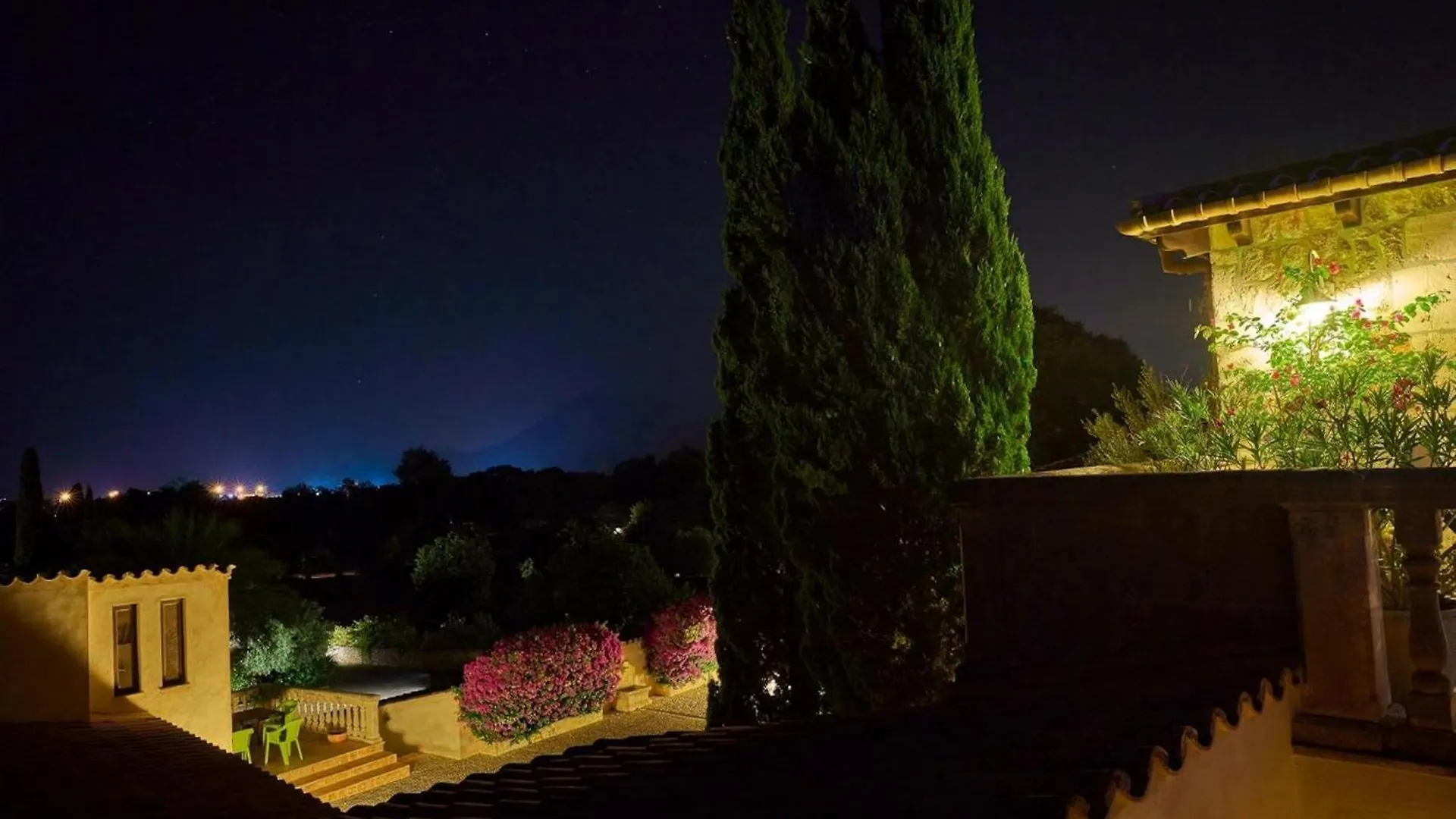 Ferienhaus Llop In Pollenca Mit Grill Und Garten ספרד